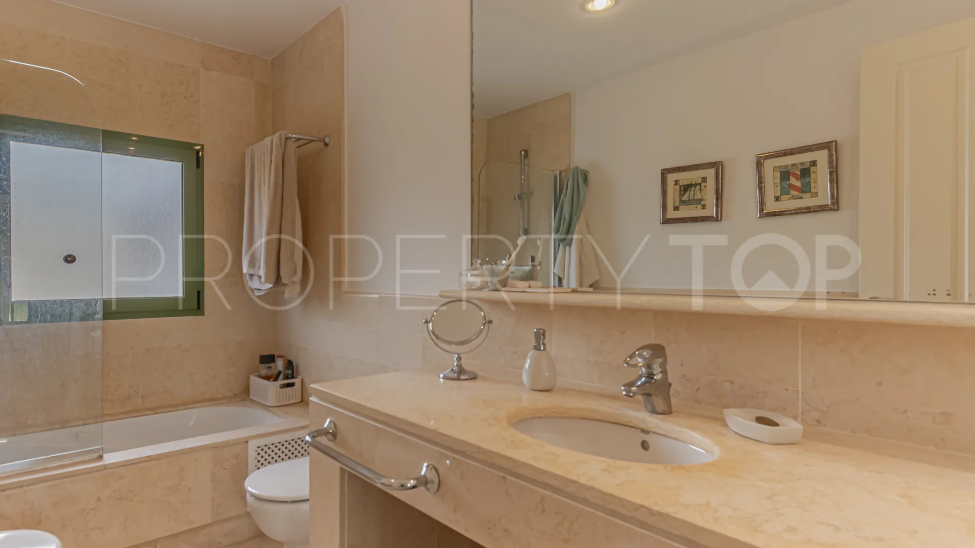 Jungla del Loro 5 bedrooms apartment for sale