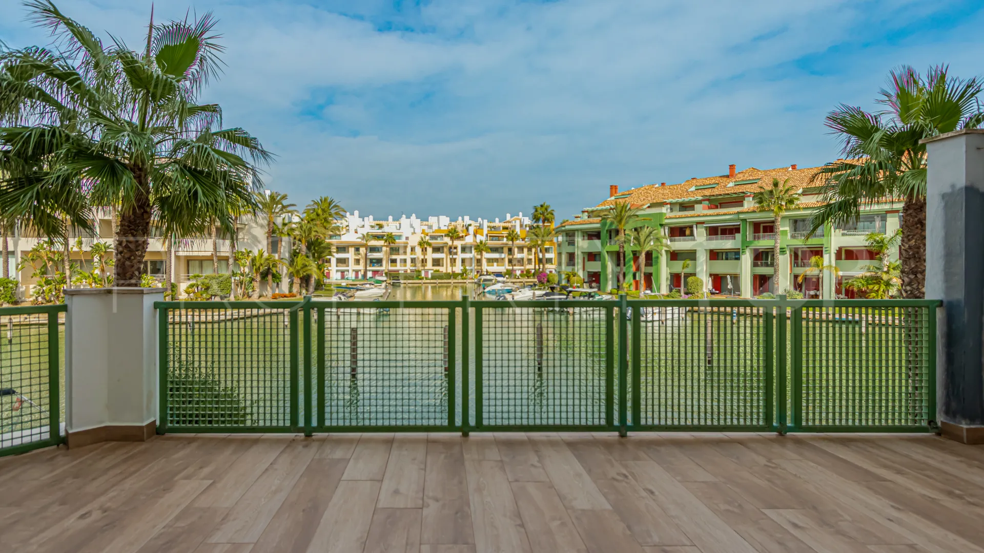 Jungla del Loro 5 bedrooms apartment for sale
