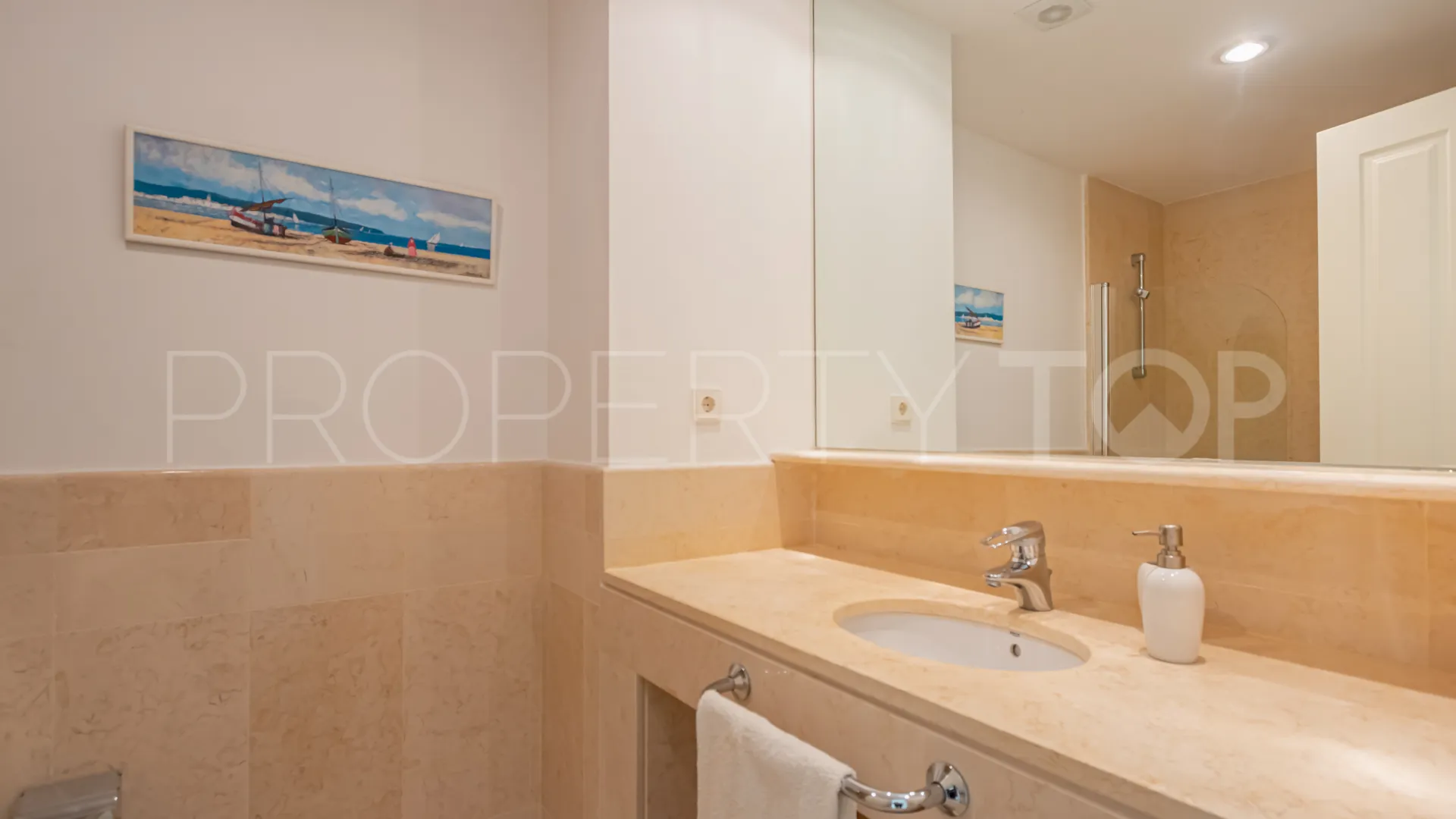 Jungla del Loro 5 bedrooms apartment for sale