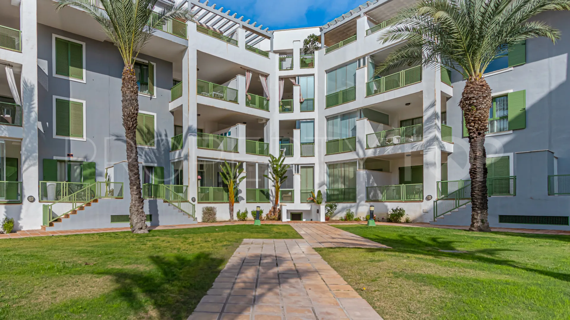 Jungla del Loro 5 bedrooms apartment for sale