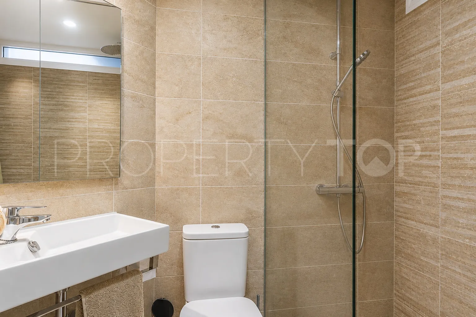 Adosado en venta en Los Altos de la Cañada de 4 dormitorios
