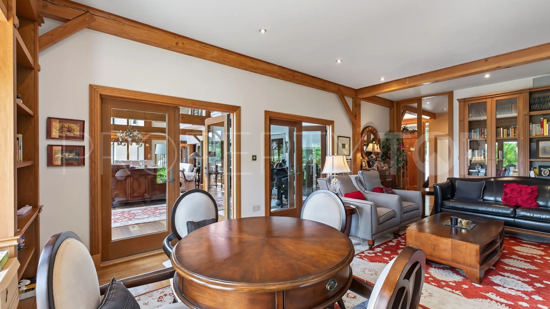 Villa for sale in Zona C with 7 bedrooms