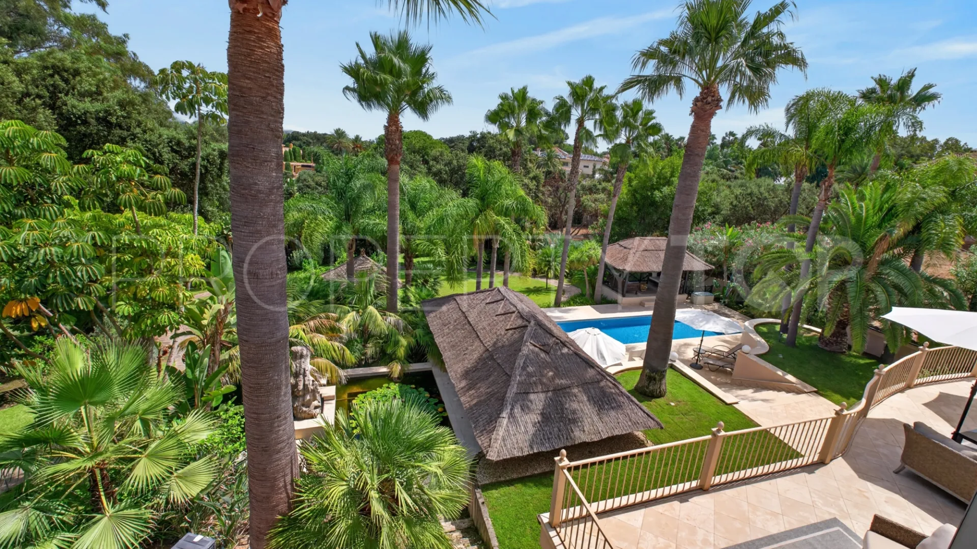 Villa for sale in Zona C with 7 bedrooms