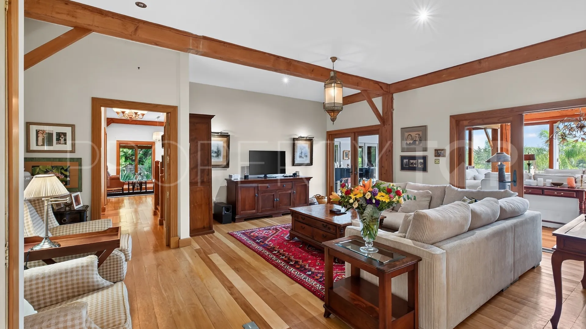 Villa for sale in Zona C with 7 bedrooms