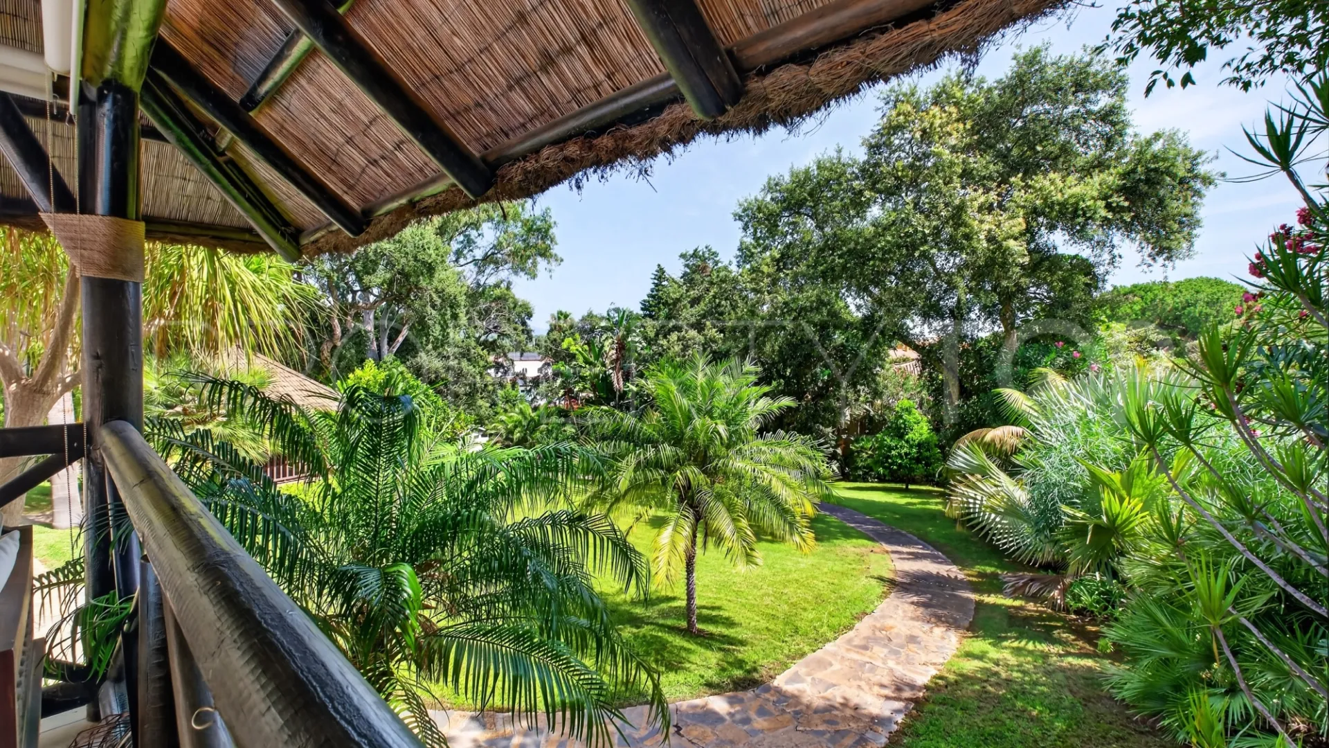 Villa for sale in Zona C with 7 bedrooms