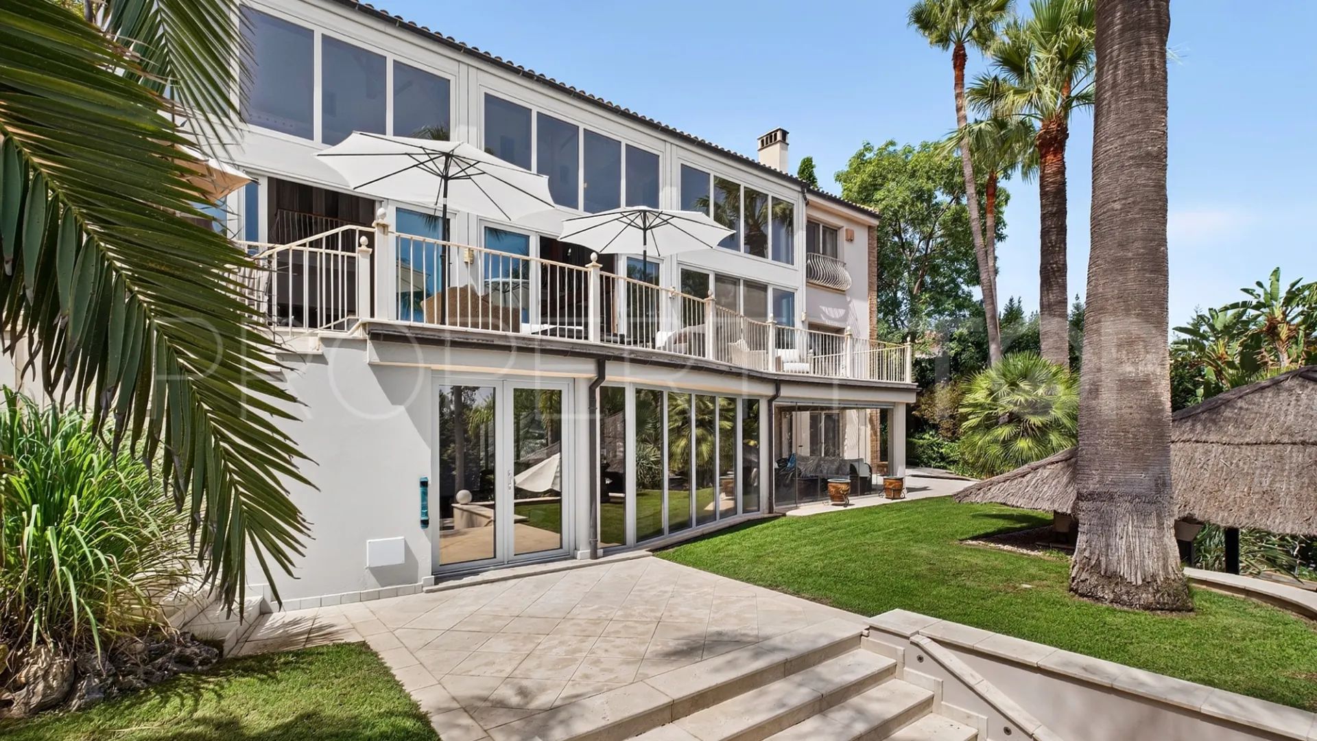 Villa for sale in Zona C with 7 bedrooms