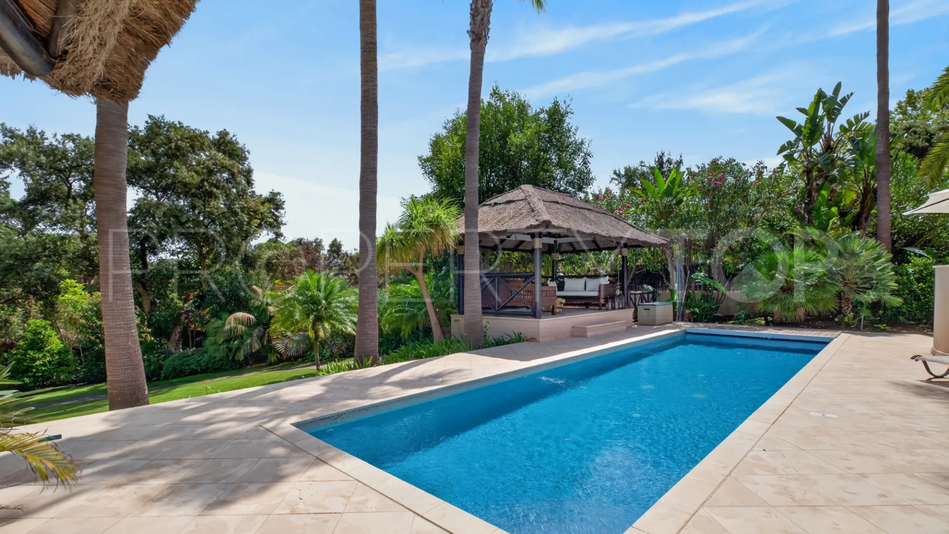 Villa for sale in Zona C with 7 bedrooms
