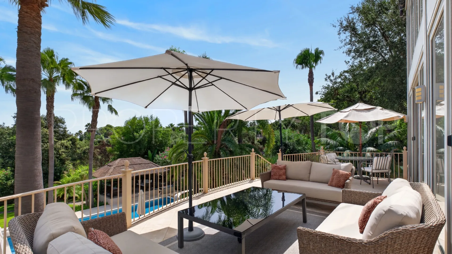 Villa for sale in Zona C with 7 bedrooms