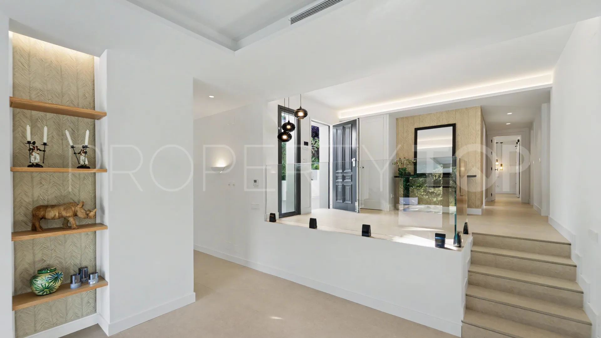 Zona B, villa con 5 dormitorios en venta