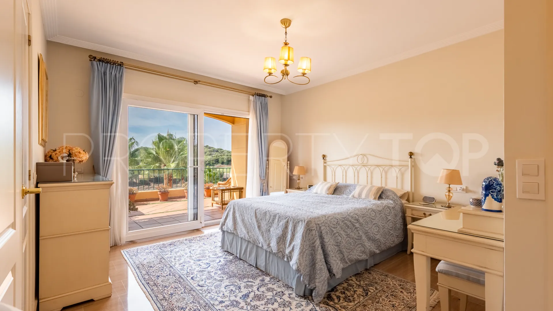 Apartamento con 2 dormitorios en venta en Los Gazules de Almenara