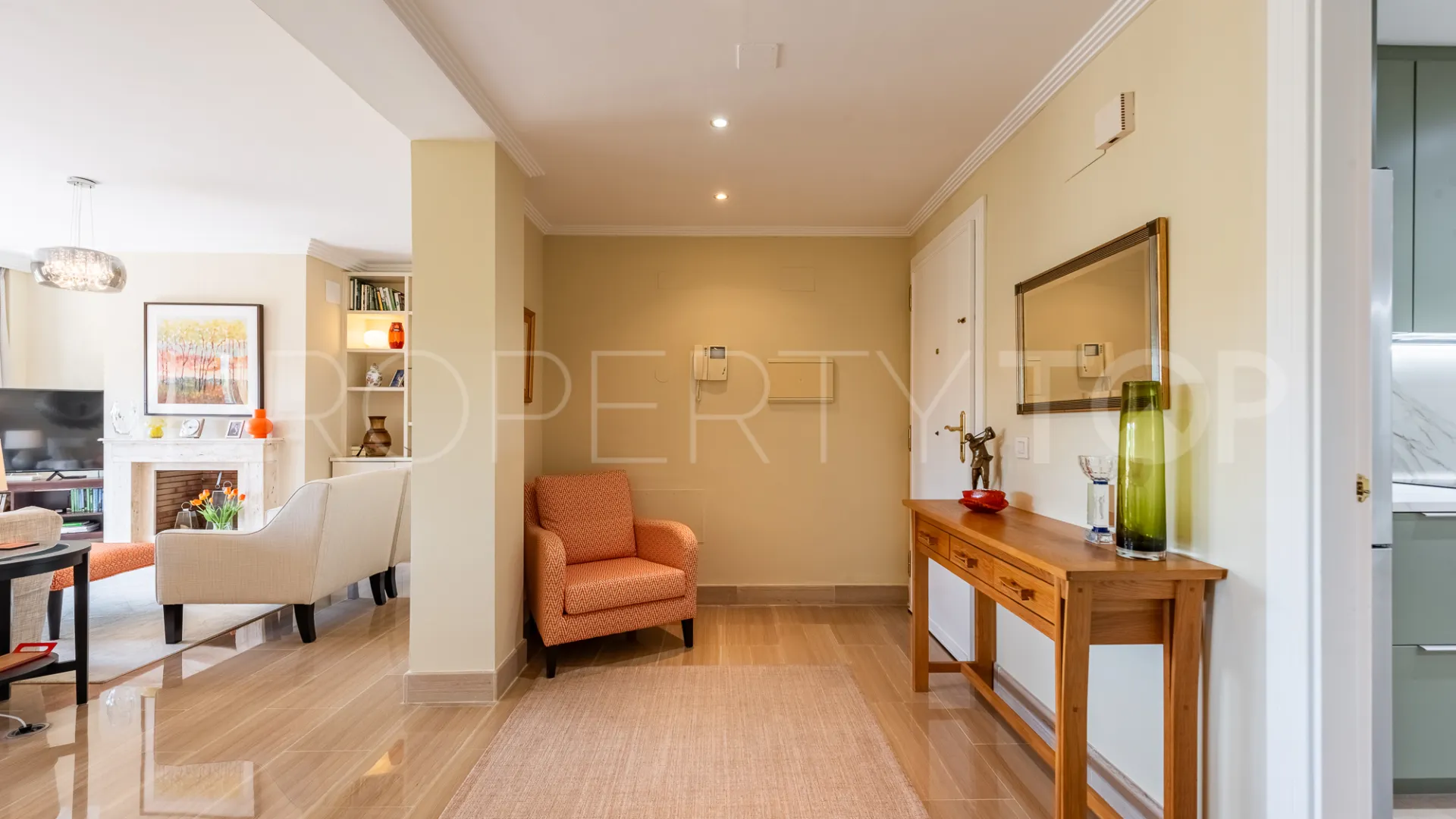 Apartamento con 2 dormitorios en venta en Los Gazules de Almenara