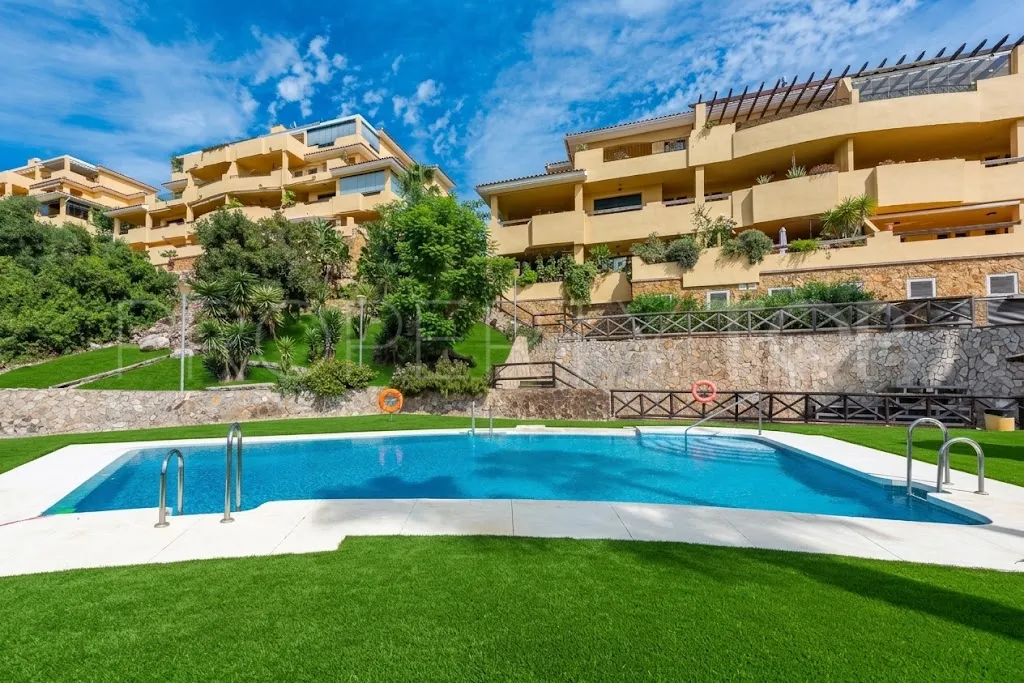 Apartamento con 2 dormitorios en venta en Los Gazules de Almenara