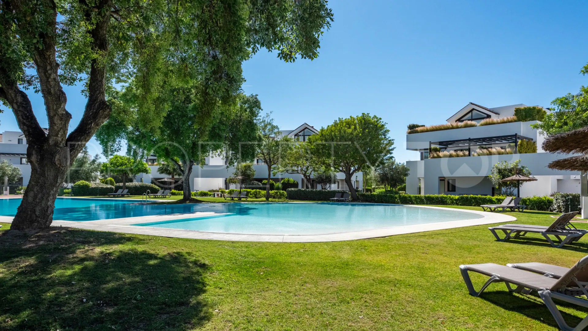 Hacienda de Valderrama apartment for sale