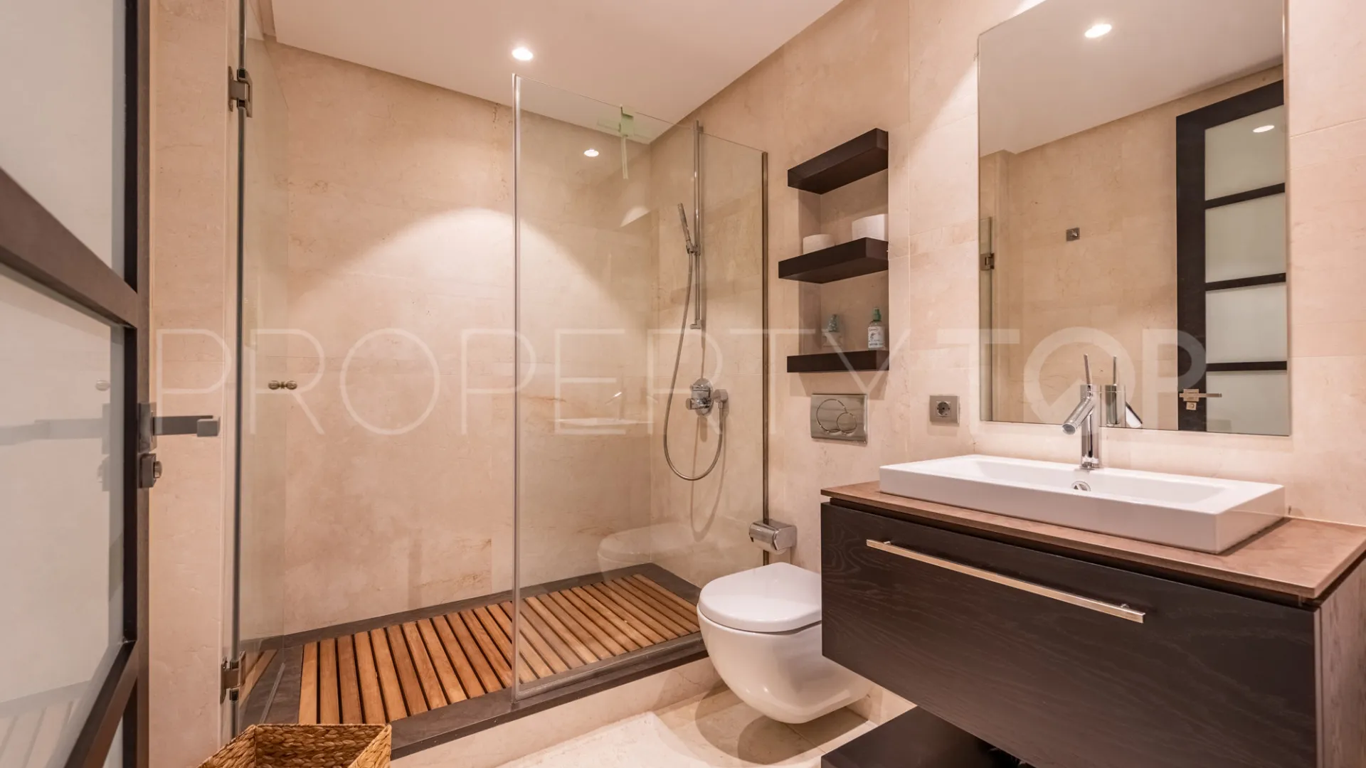 Hacienda de Valderrama apartment for sale