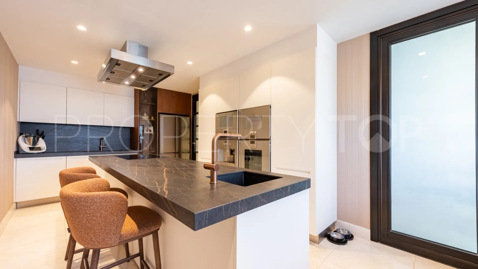 Hacienda de Valderrama apartment for sale