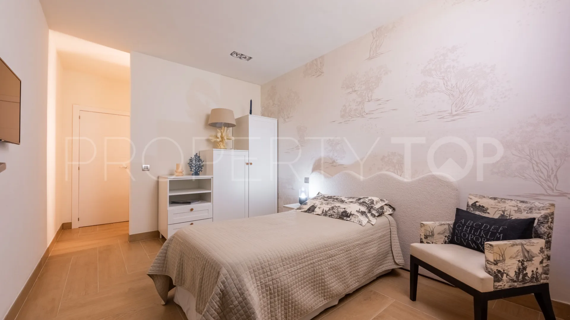 Hacienda de Valderrama apartment for sale