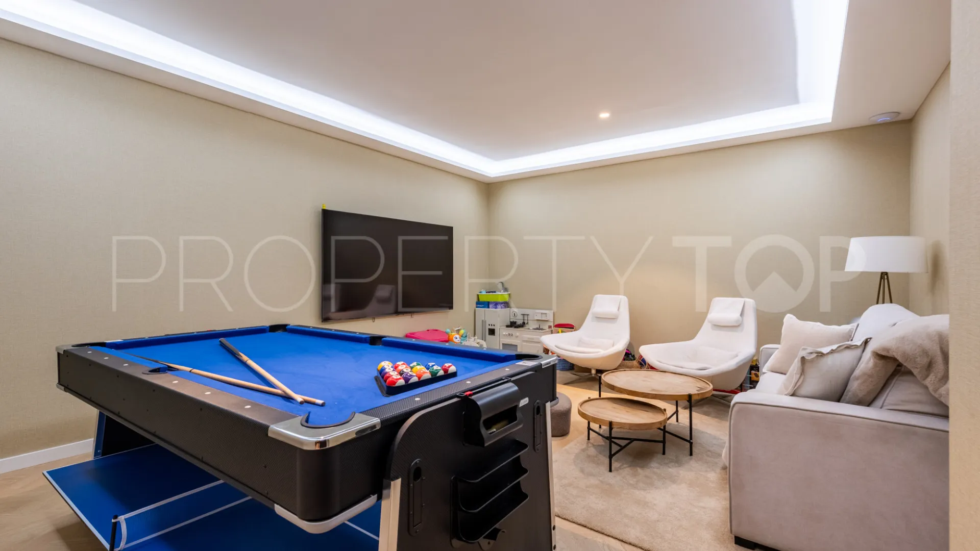 Hacienda de Valderrama apartment for sale