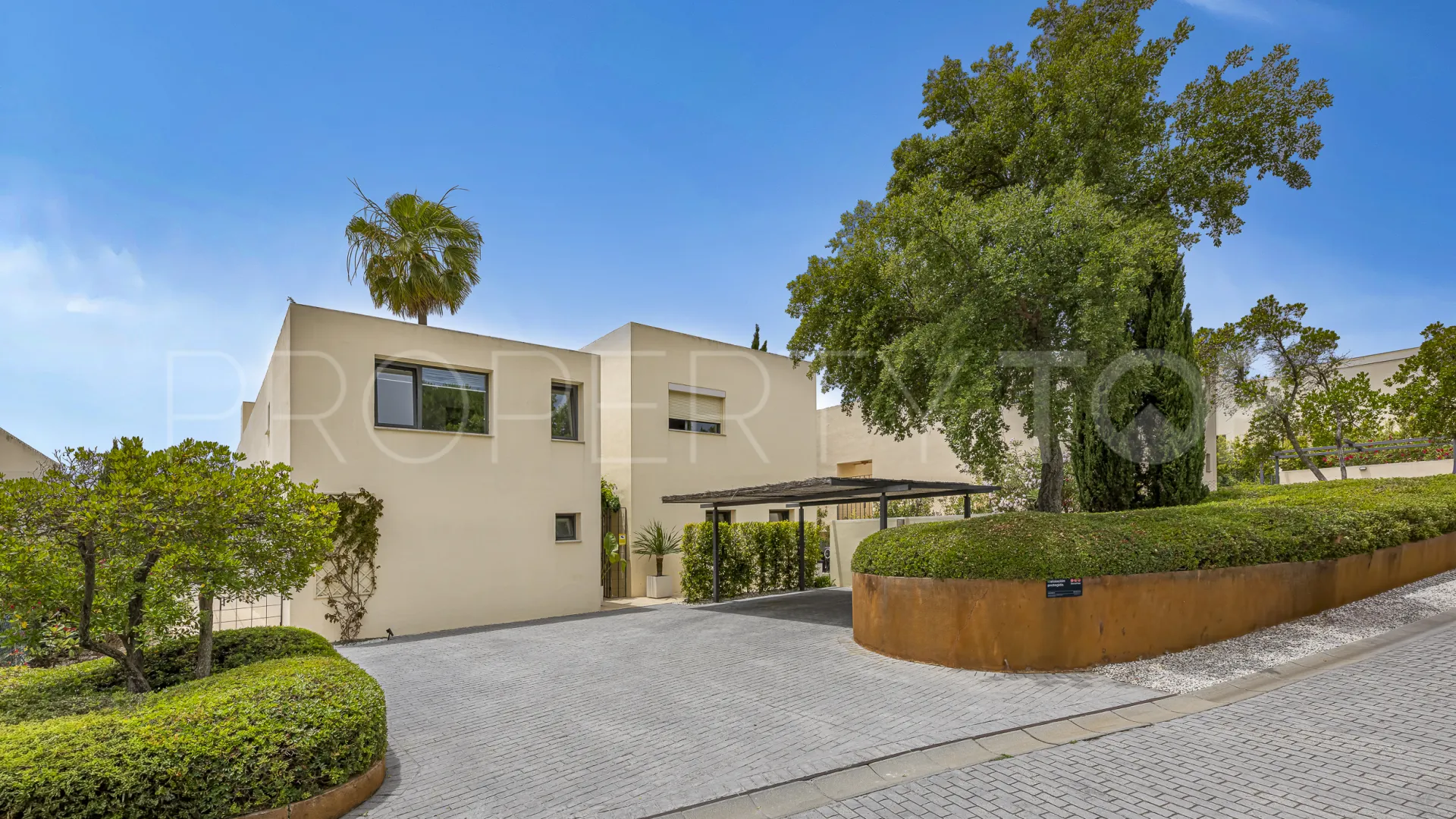 Villa en venta en Las Cimas con 5 dormitorios