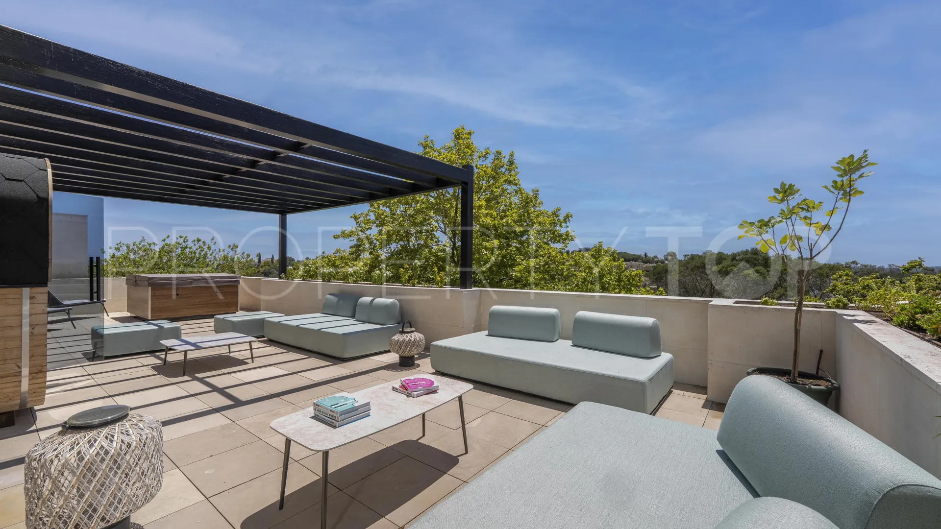 4 bedrooms Hacienda de Valderrama apartment for sale