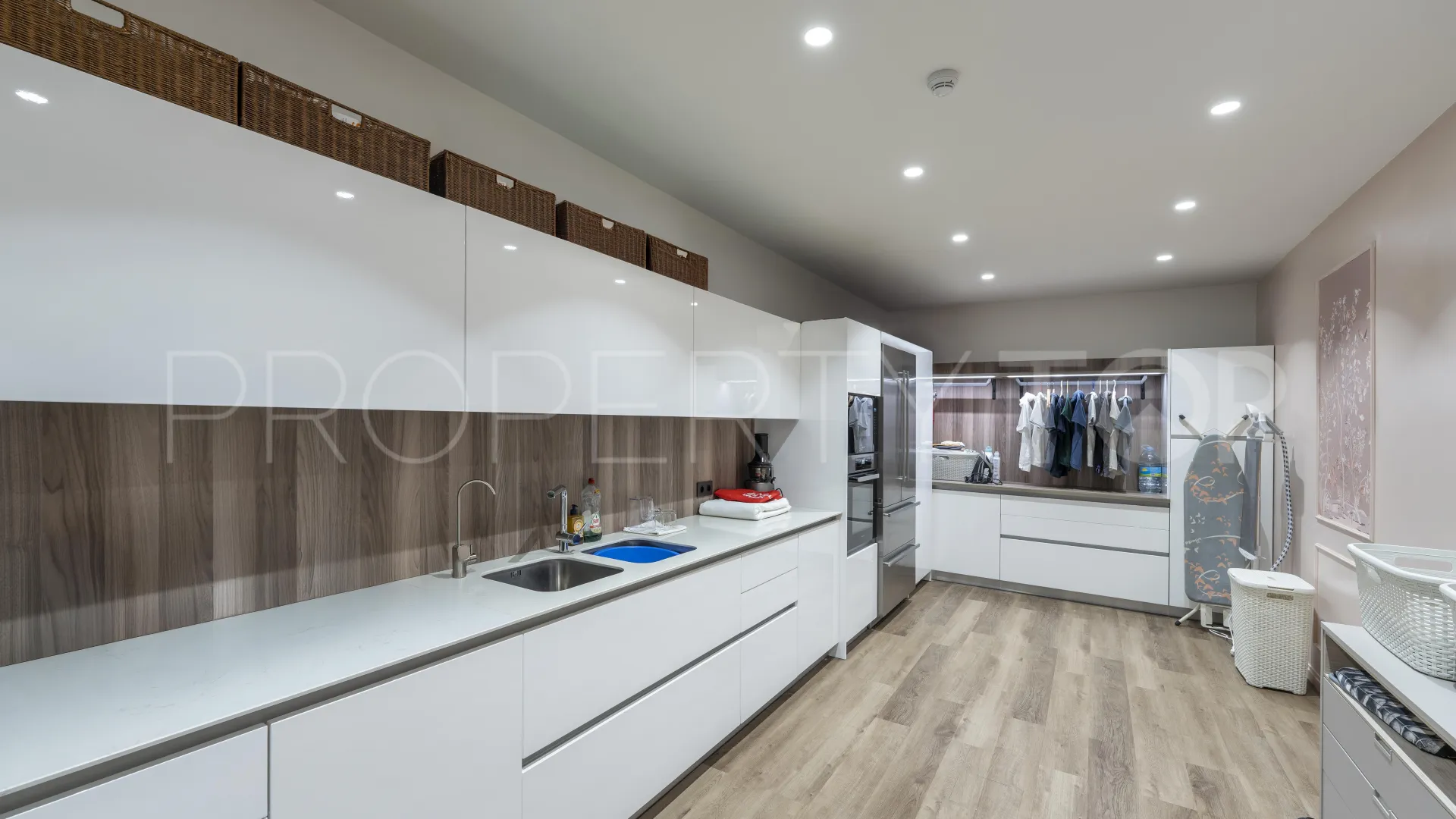 4 bedrooms Hacienda de Valderrama apartment for sale