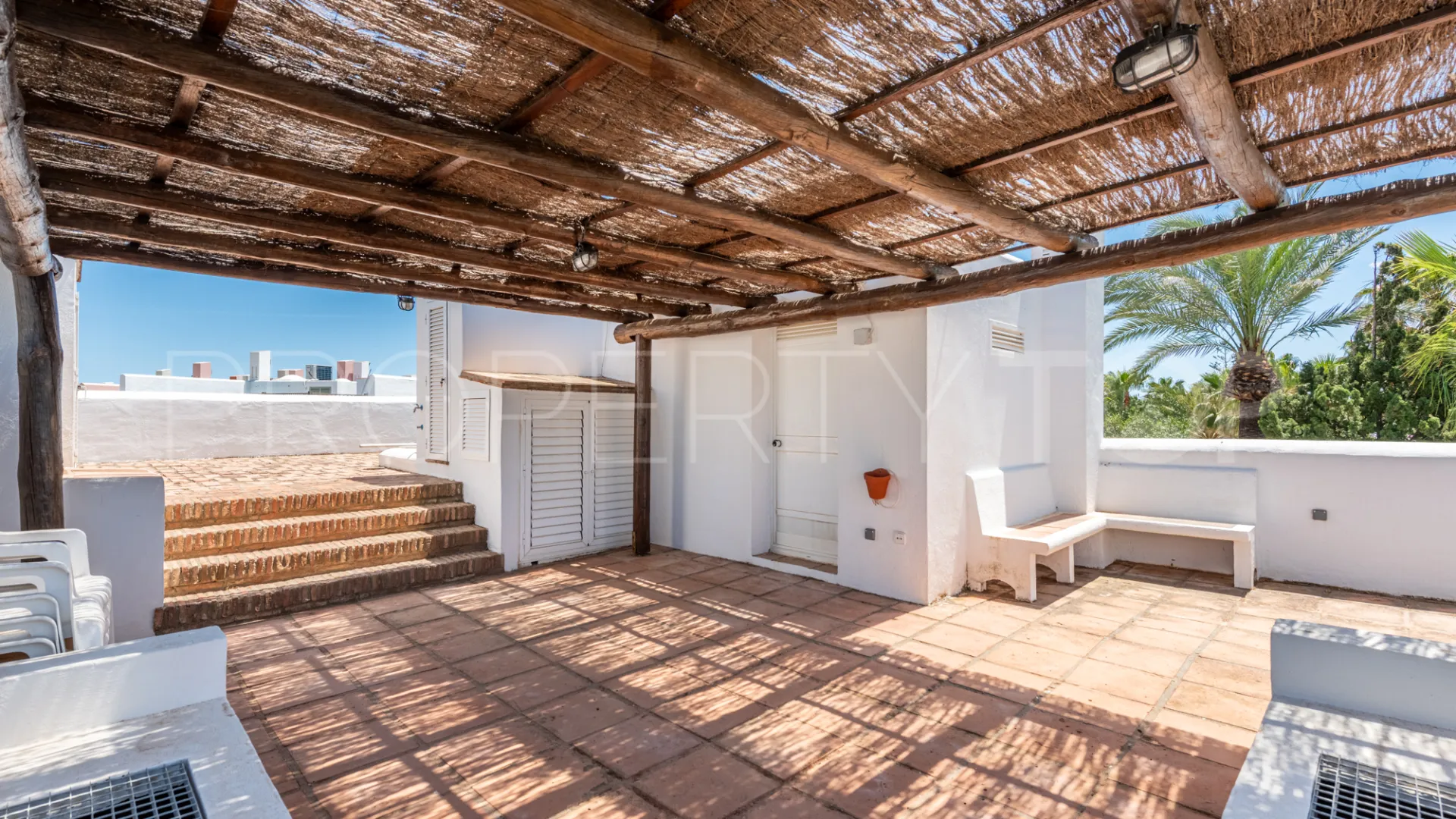 Los Lacasitos 4 bedrooms town house for sale