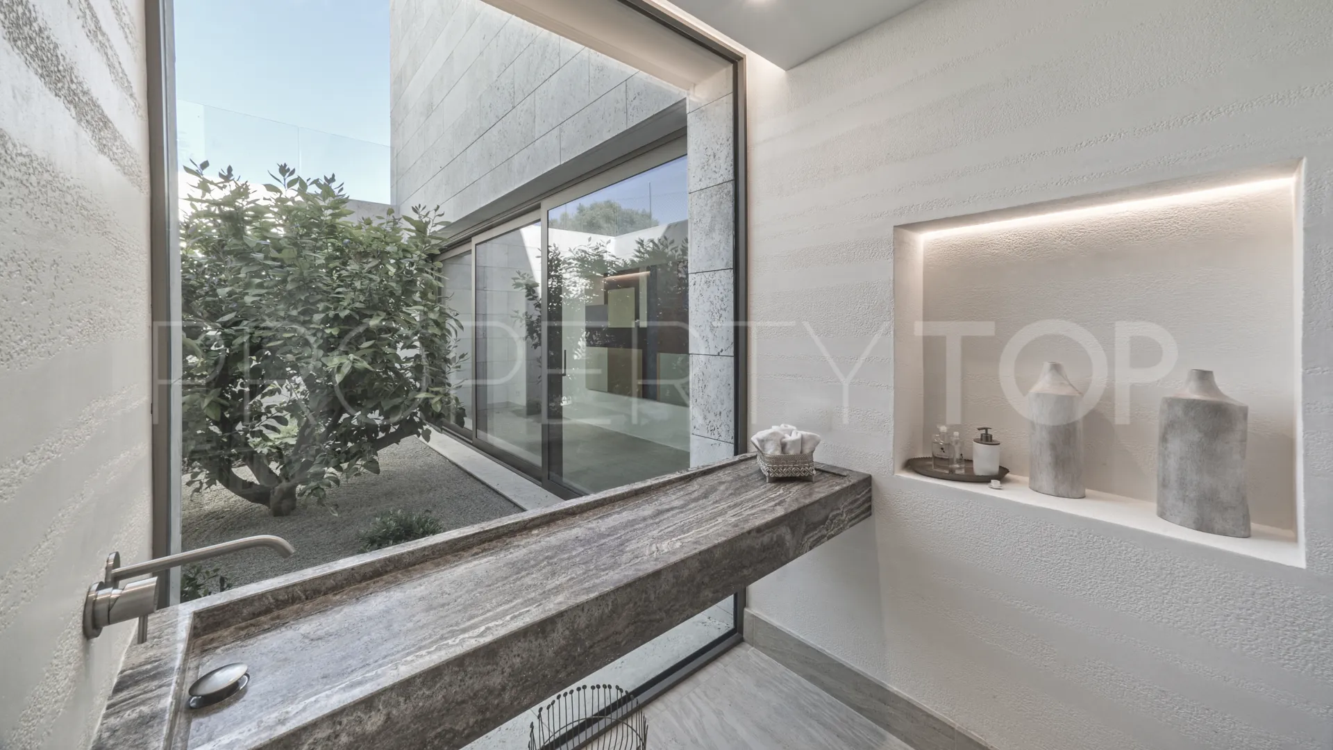 La Reserva, villa en venta