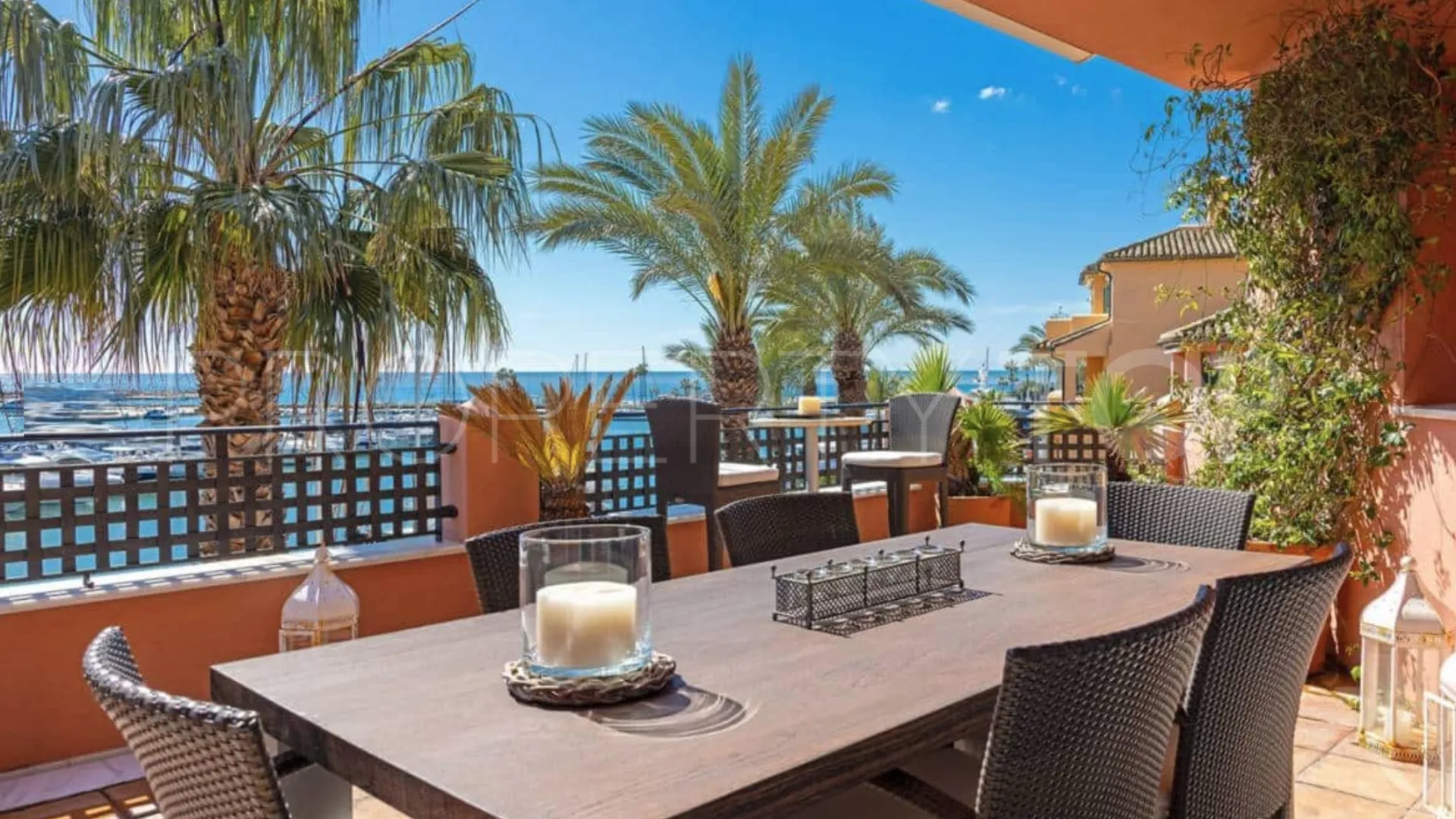 Se vende apartamento en Ribera del Obispo