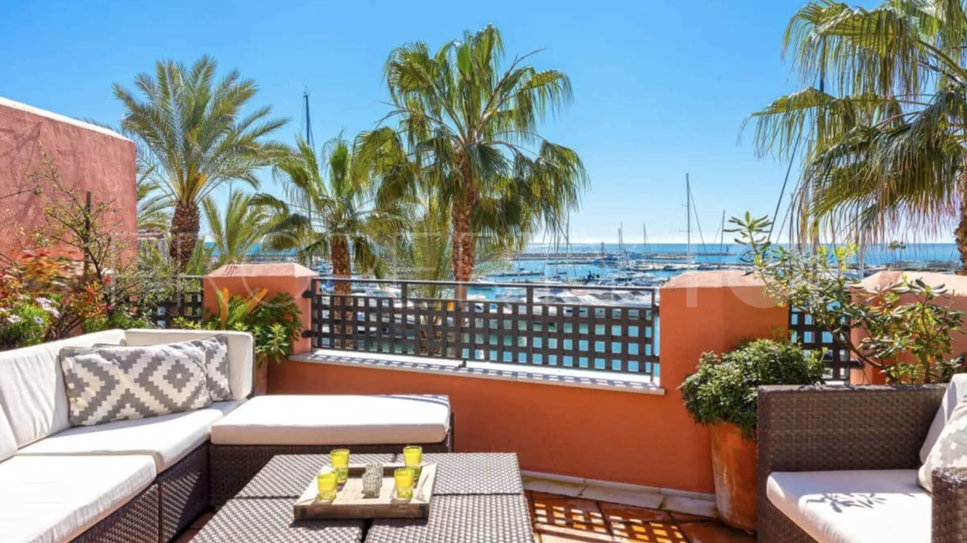Se vende apartamento en Ribera del Obispo