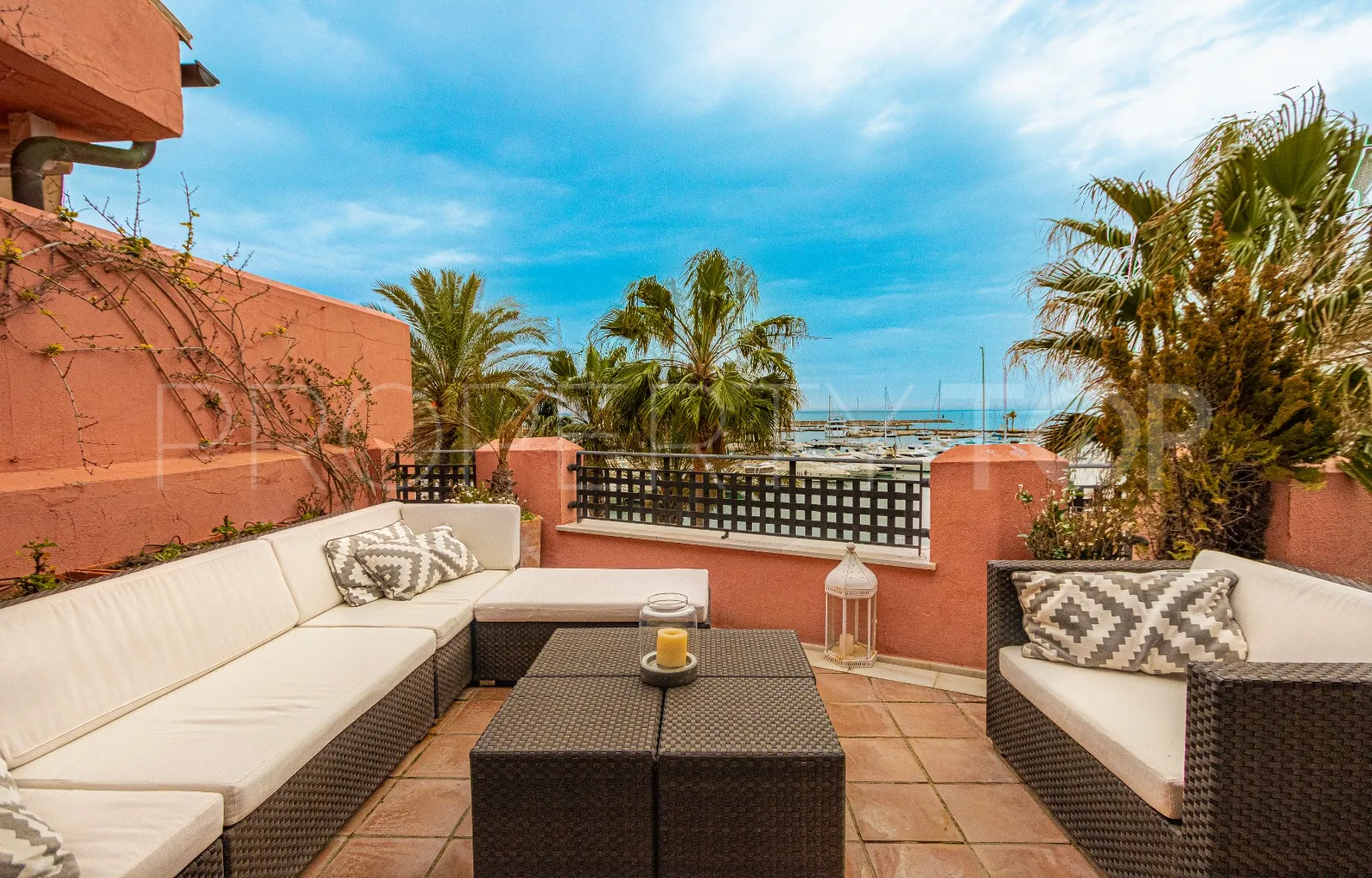 Se vende apartamento en Ribera del Obispo