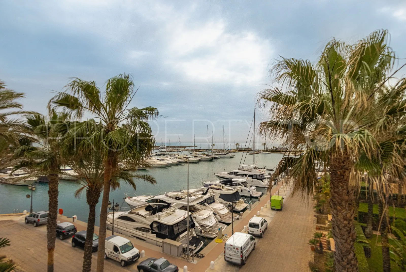 Se vende apartamento en Ribera del Obispo
