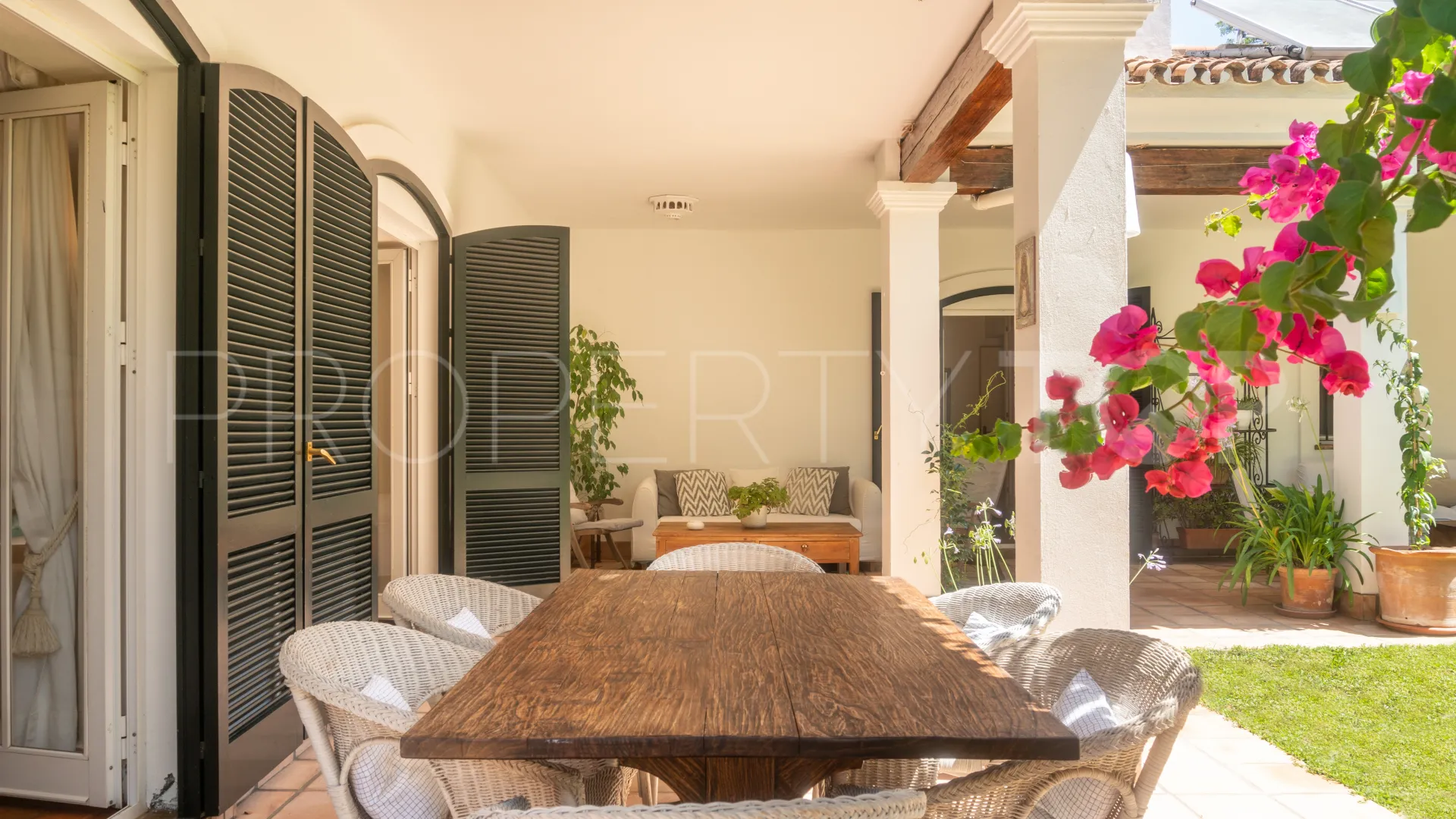For sale Zona C 4 bedrooms villa