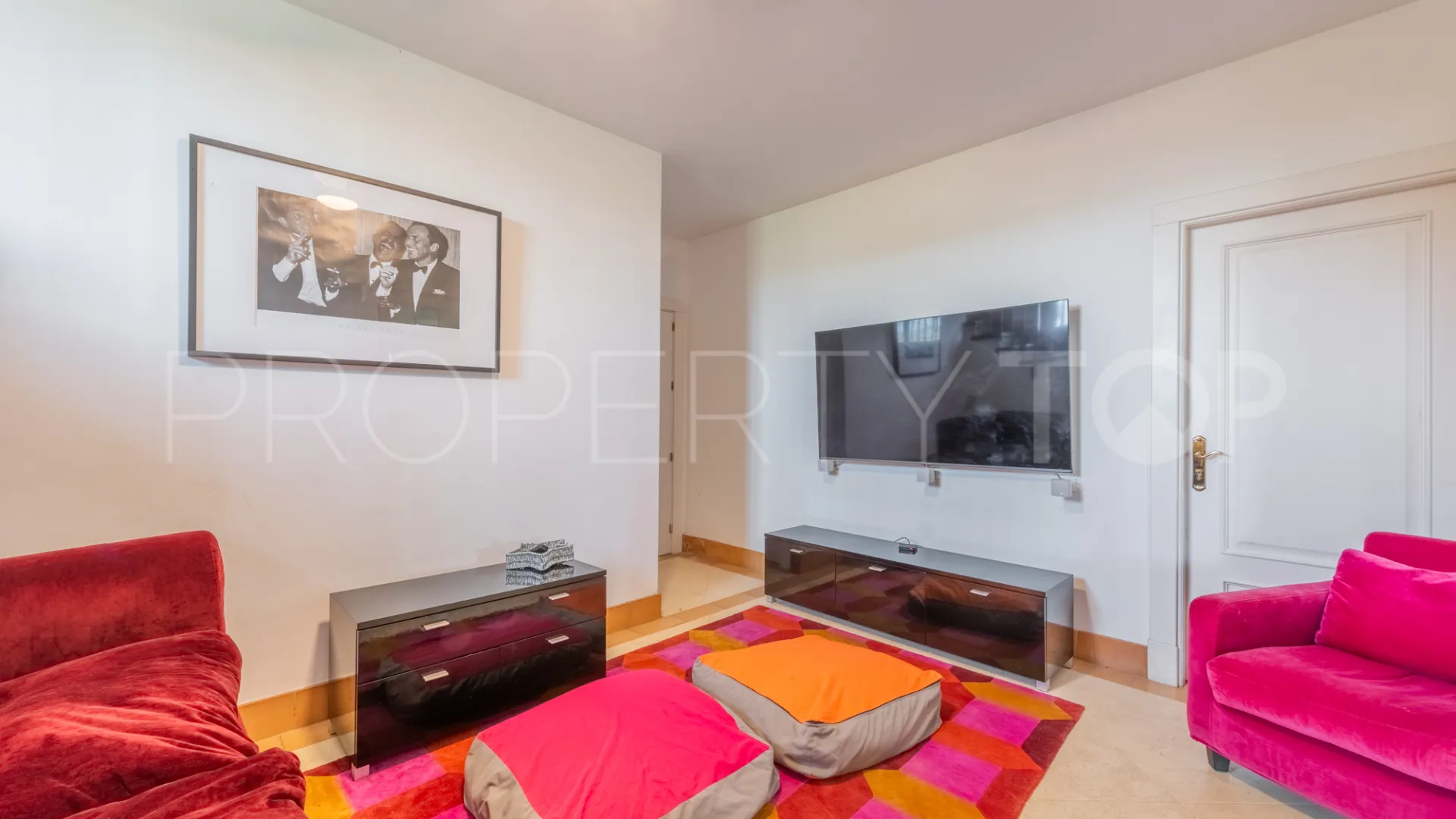 For sale villa in Zona F with 4 bedrooms