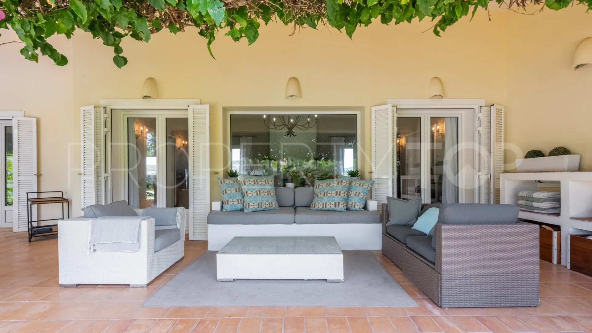 For sale villa in Zona F with 4 bedrooms