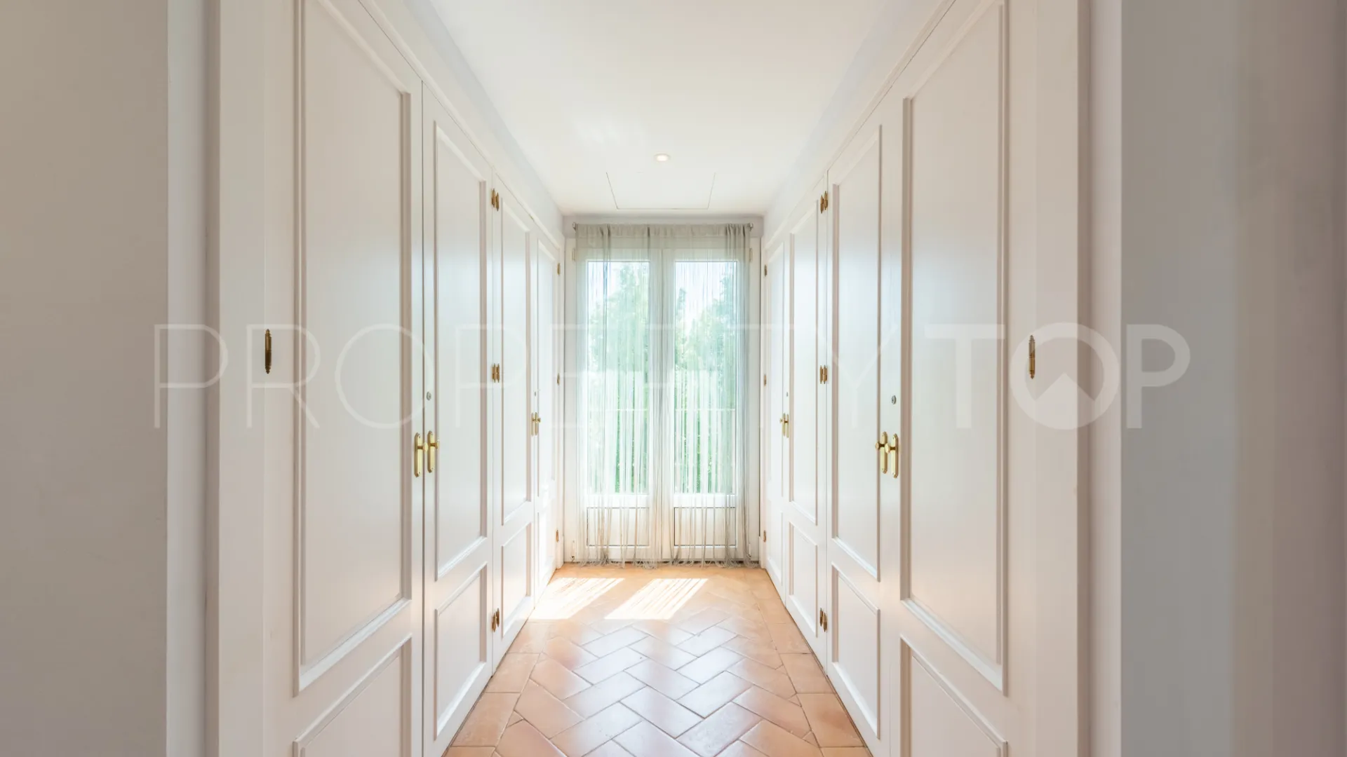 For sale villa in Zona F with 4 bedrooms