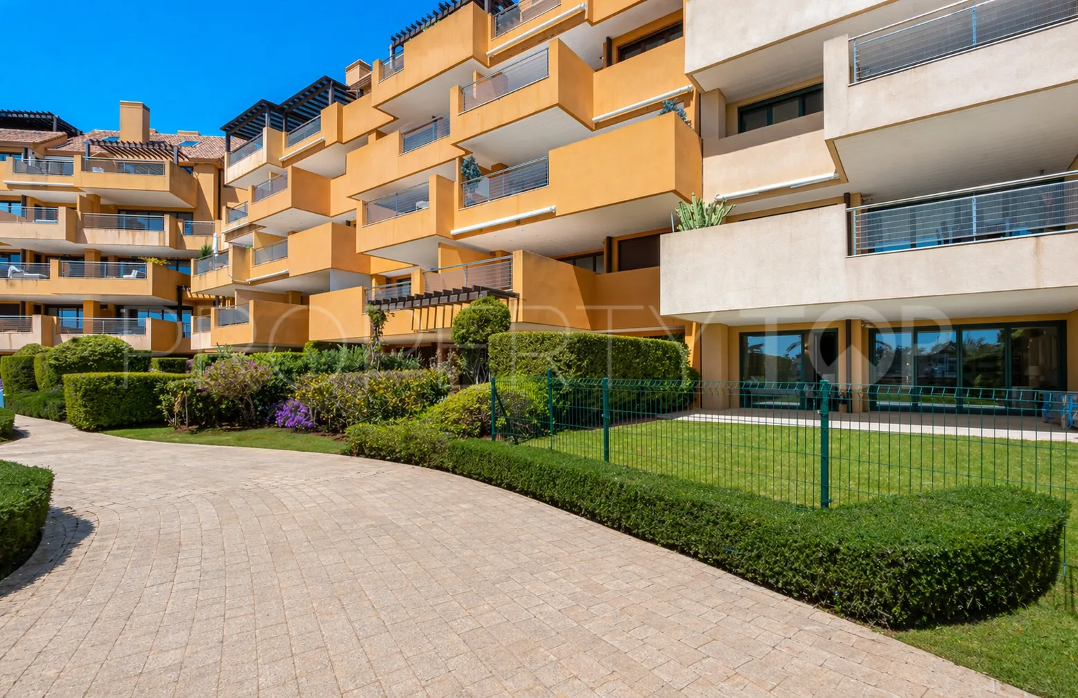 Comprar apartamento en Ribera del Marlin con 2 dormitorios