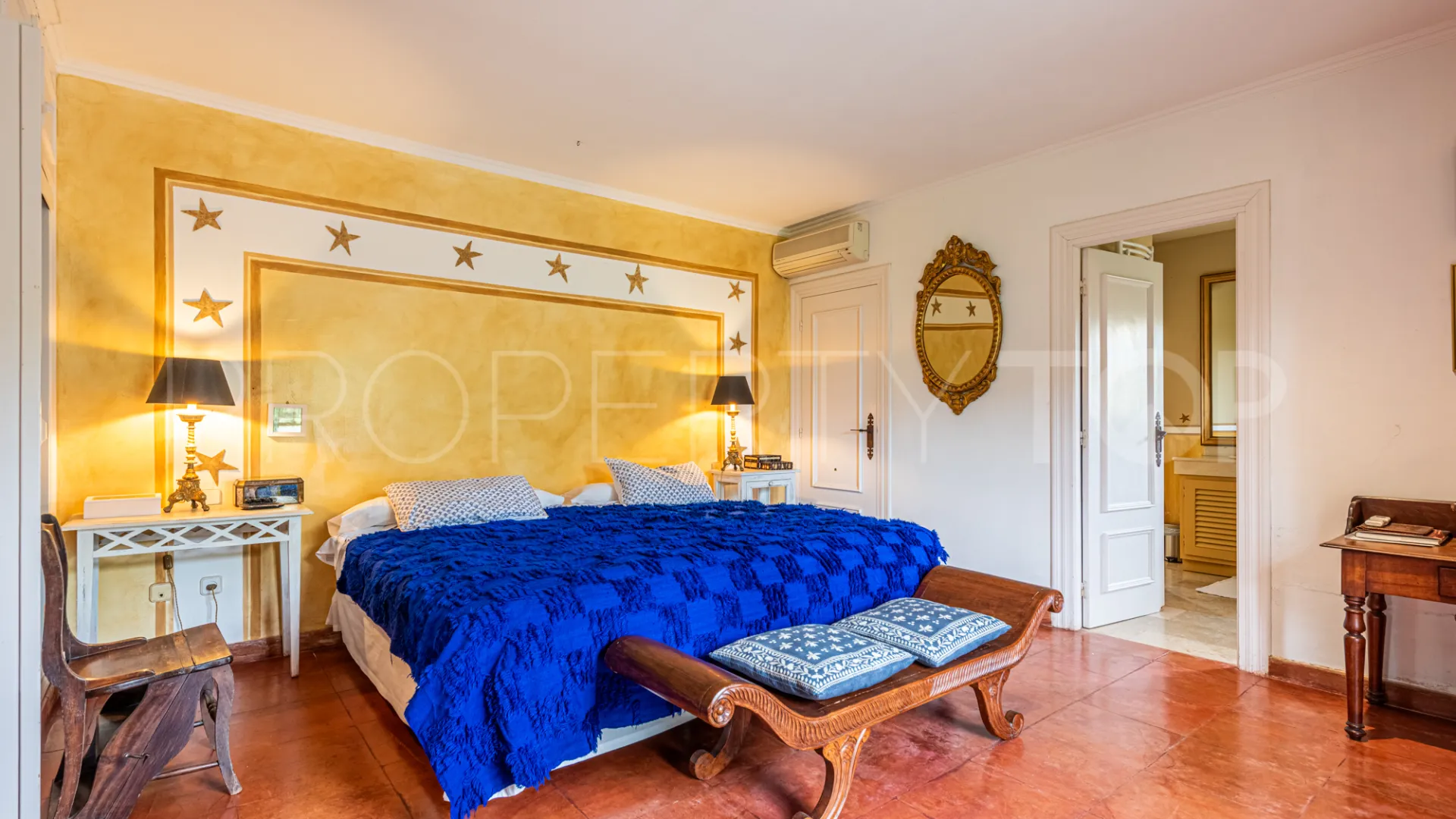 7 bedrooms villa in Zona A for sale