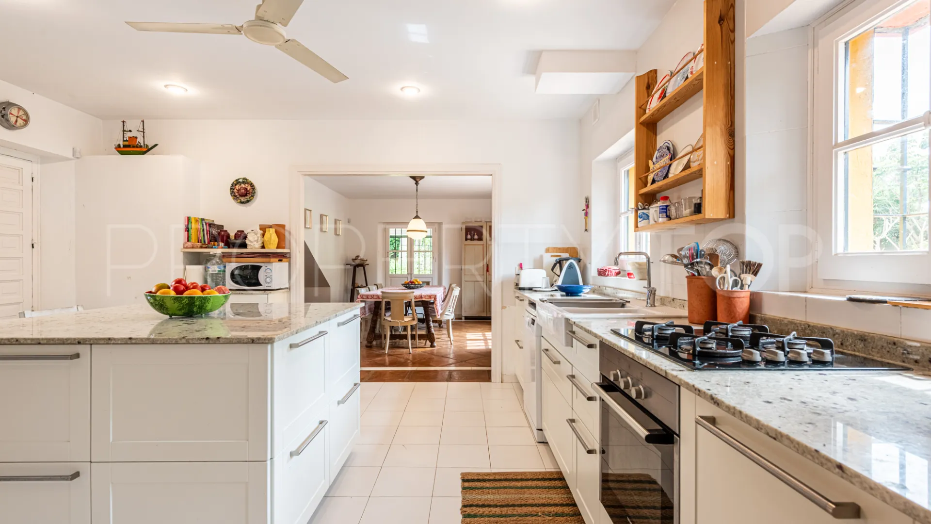 7 bedrooms villa in Zona A for sale
