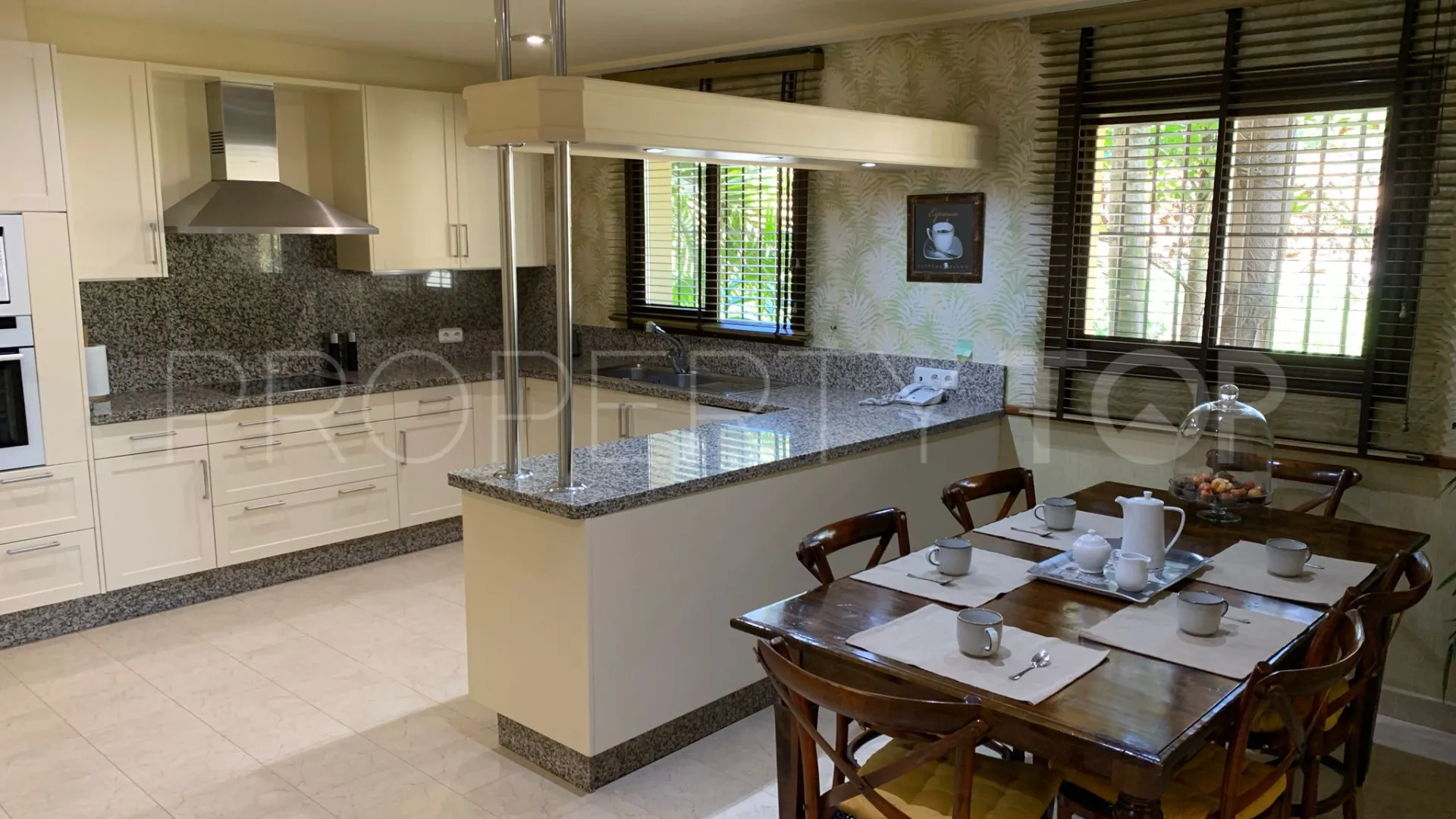 Se vende apartamento en Valgrande con 4 dormitorios