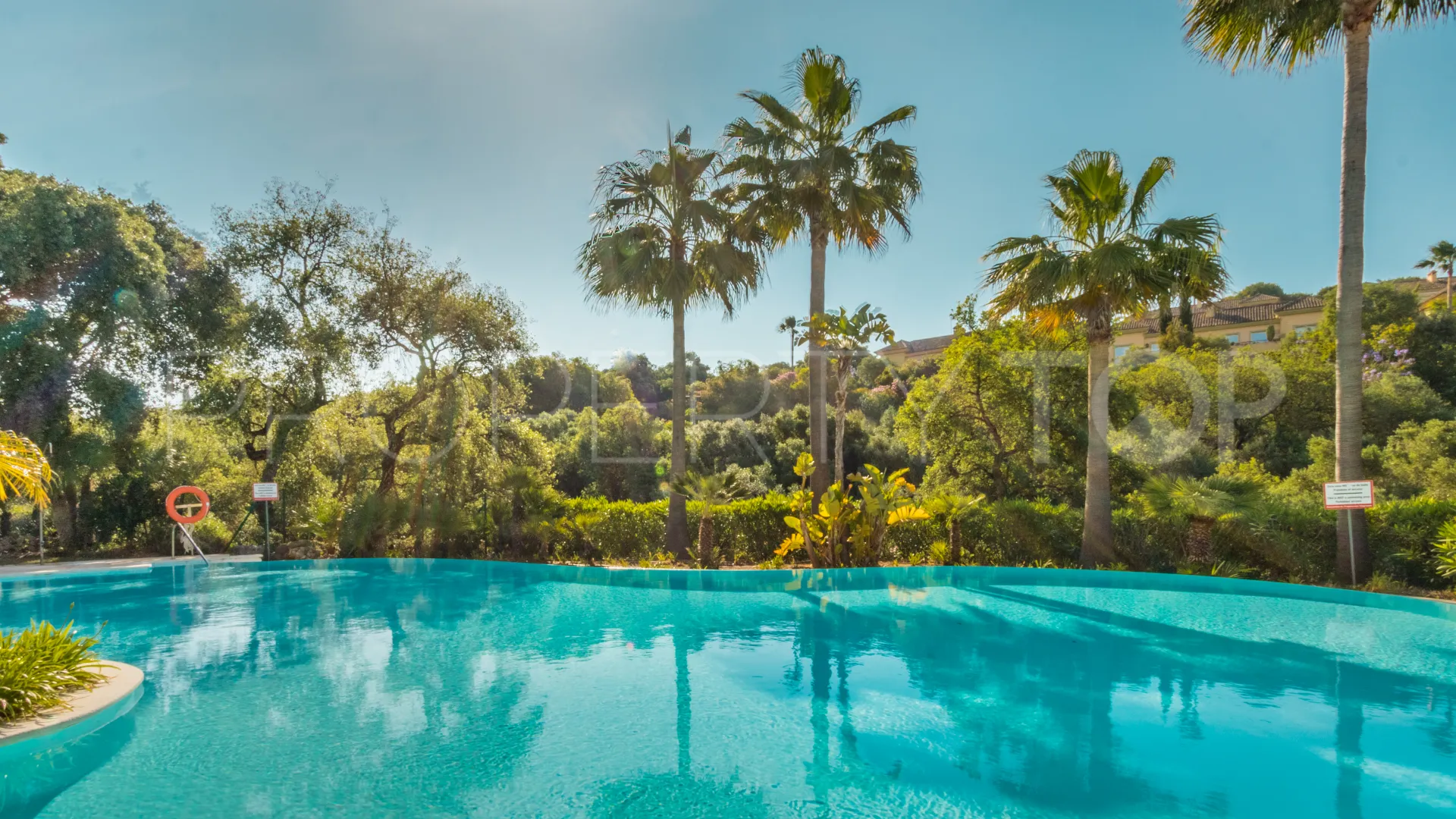Se vende apartamento en Valgrande con 4 dormitorios