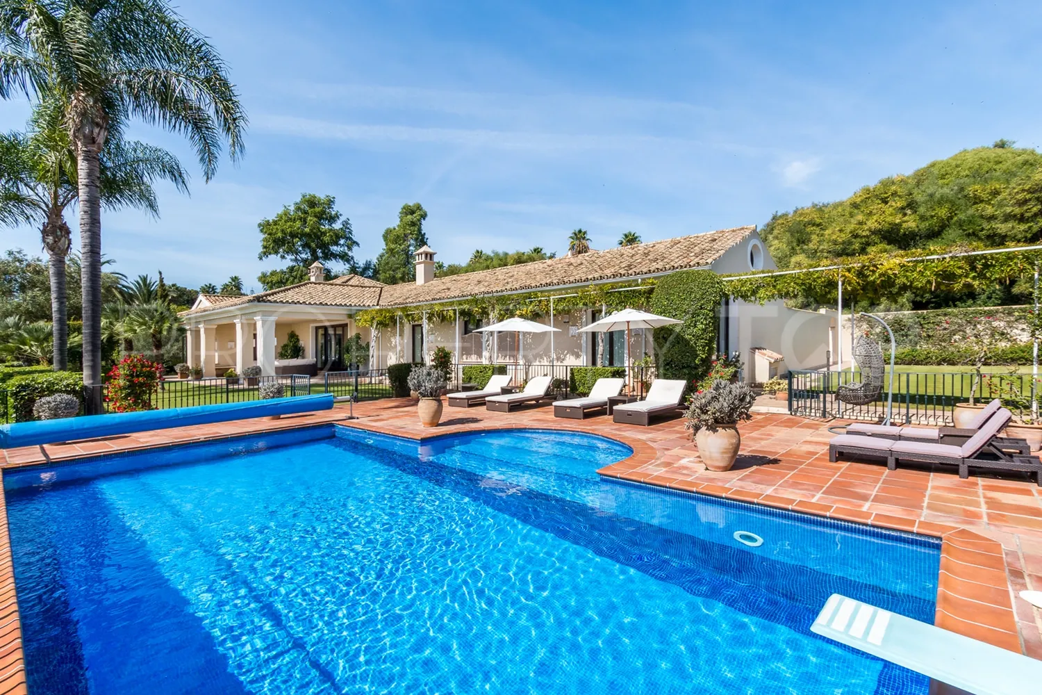 Zona F villa for sale