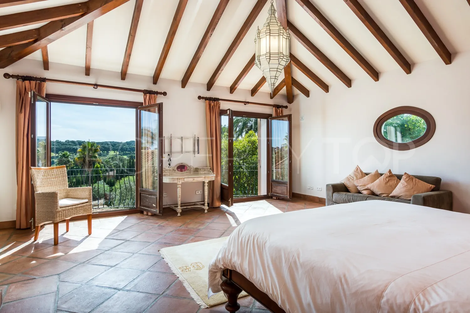 Zona F villa for sale