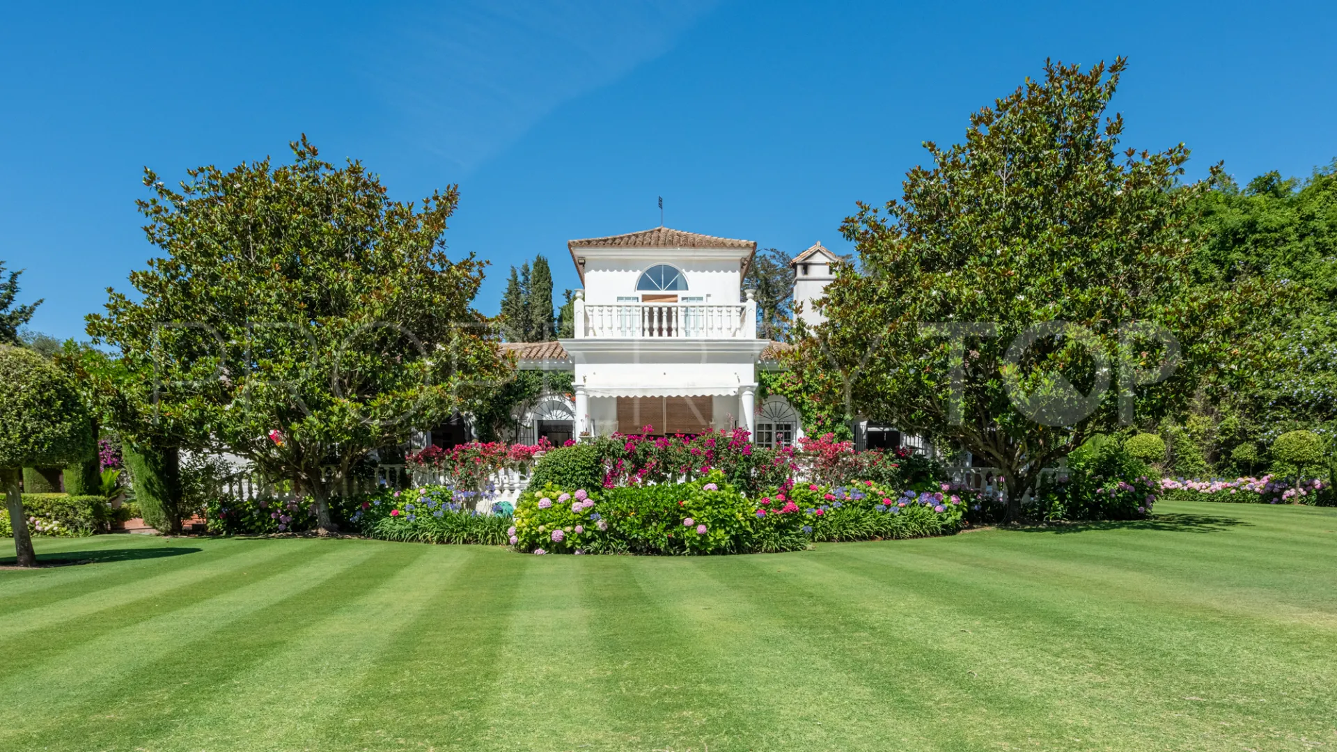 Villa with 5 bedrooms for sale in Zona D