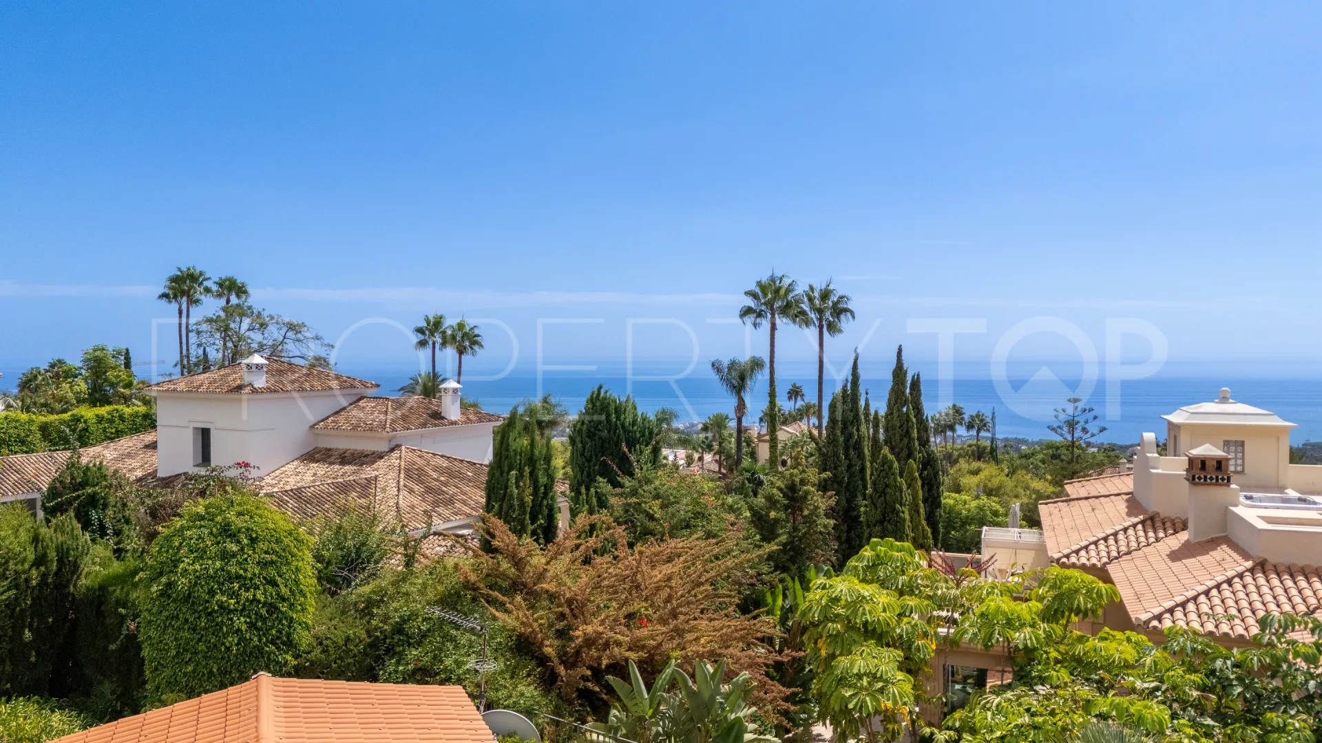 Villa en venta de 5 dormitorios en Sierra Blanca