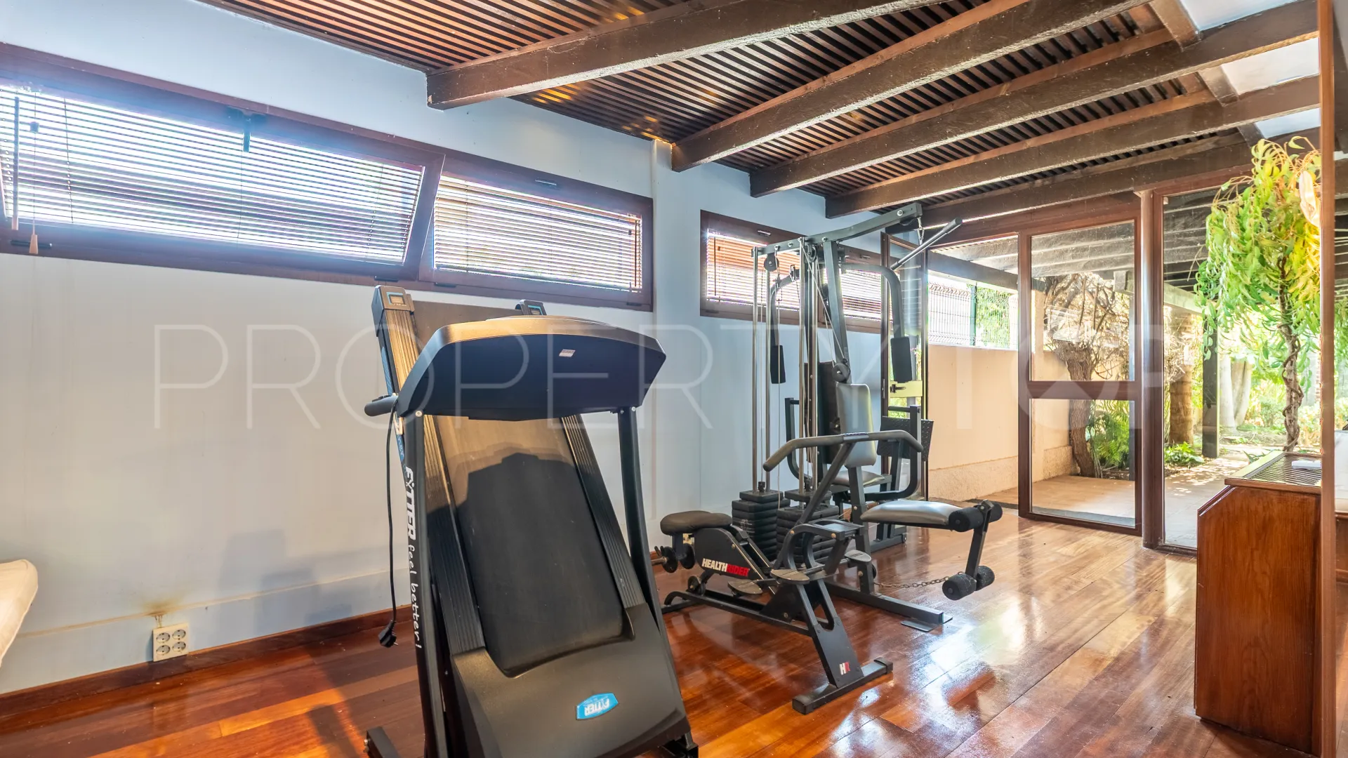 Villa de 8 dormitorios en venta en Altos del Rodeo