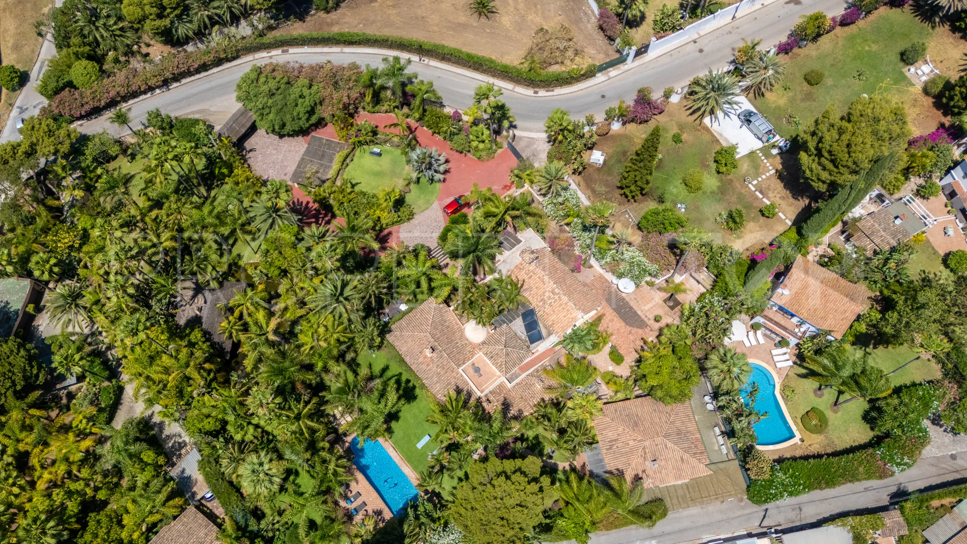 Villa de 8 dormitorios en venta en Altos del Rodeo