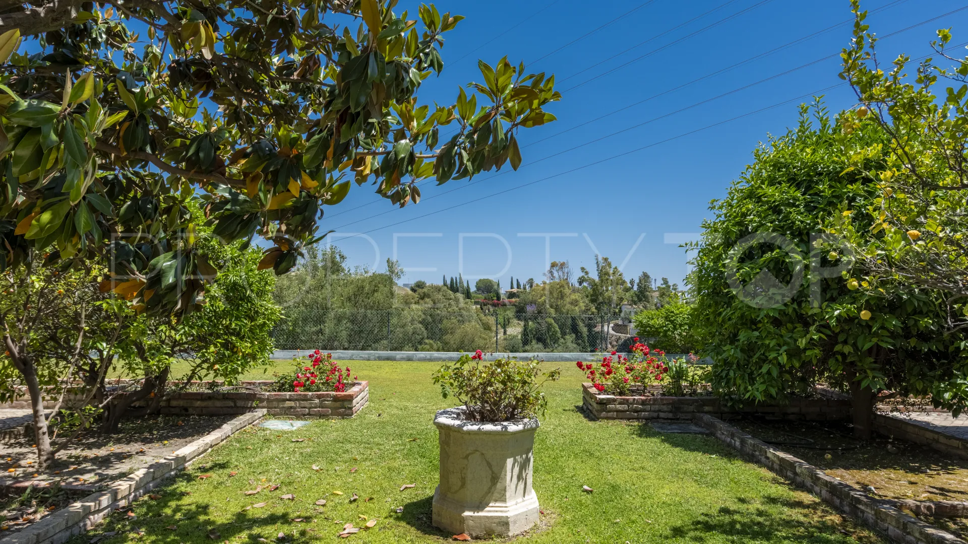 Villa con 5 dormitorios a la venta en Fuente del Espanto