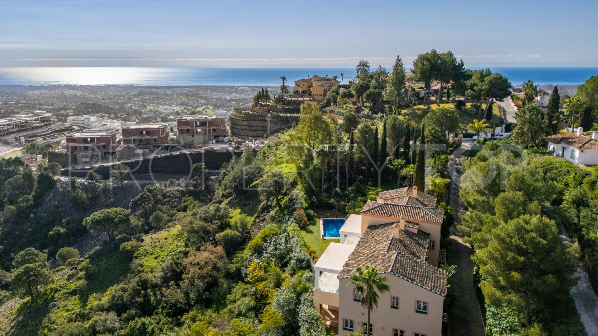 For sale 7 bedrooms villa in El Madroñal