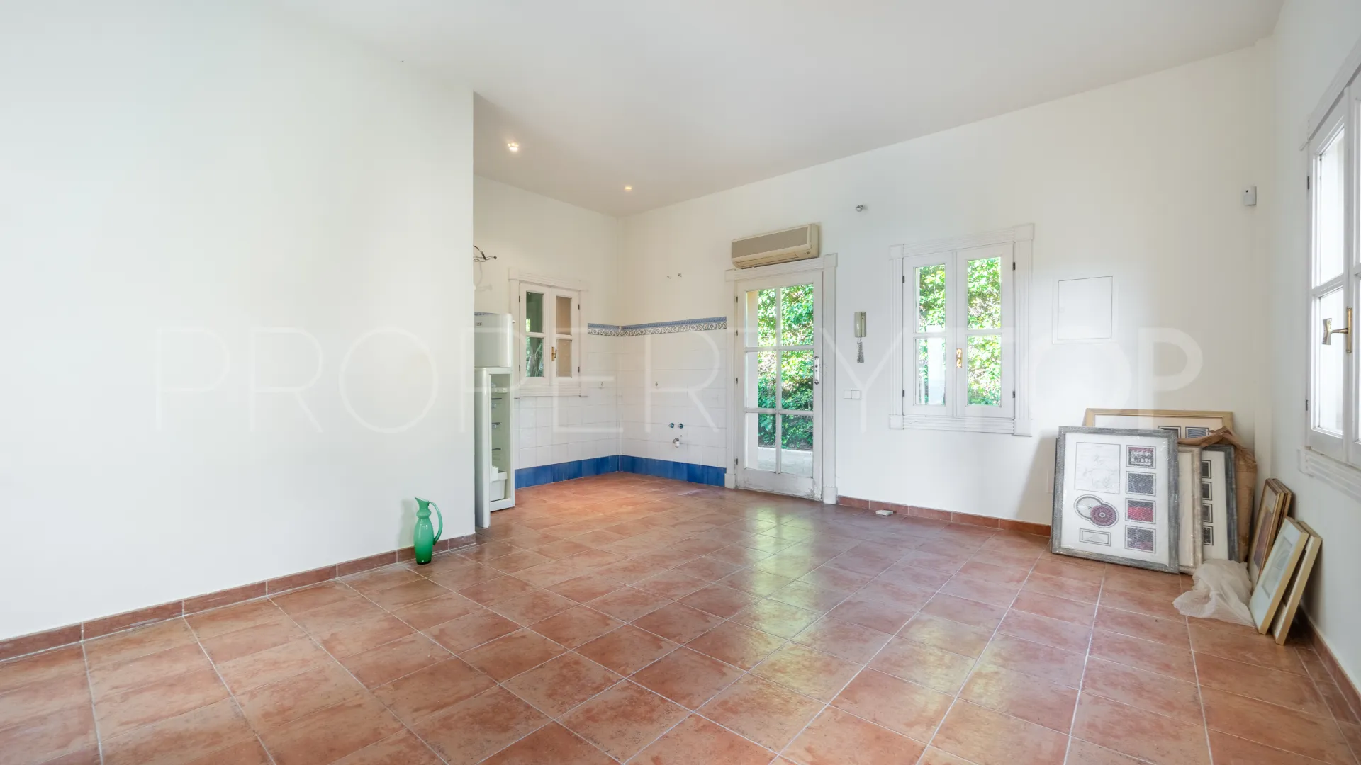 For sale 7 bedrooms villa in El Madroñal