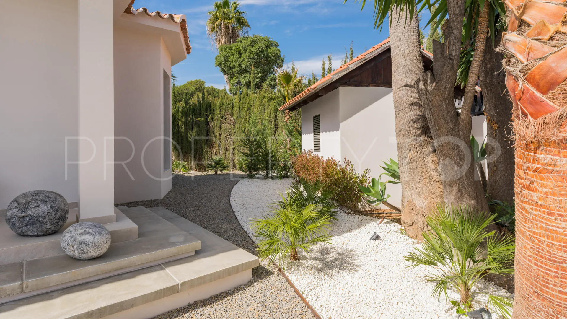 Villa en venta en Rocio de Nagüeles de 5 dormitorios