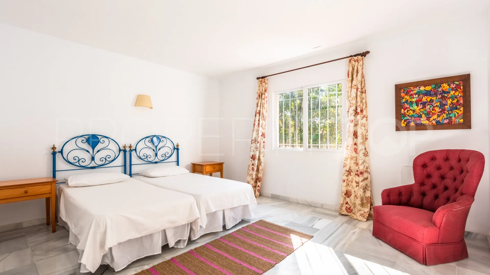 Villa en venta en Artola